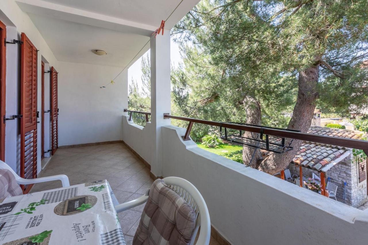 Apartments Armando Fažana Εξωτερικό φωτογραφία