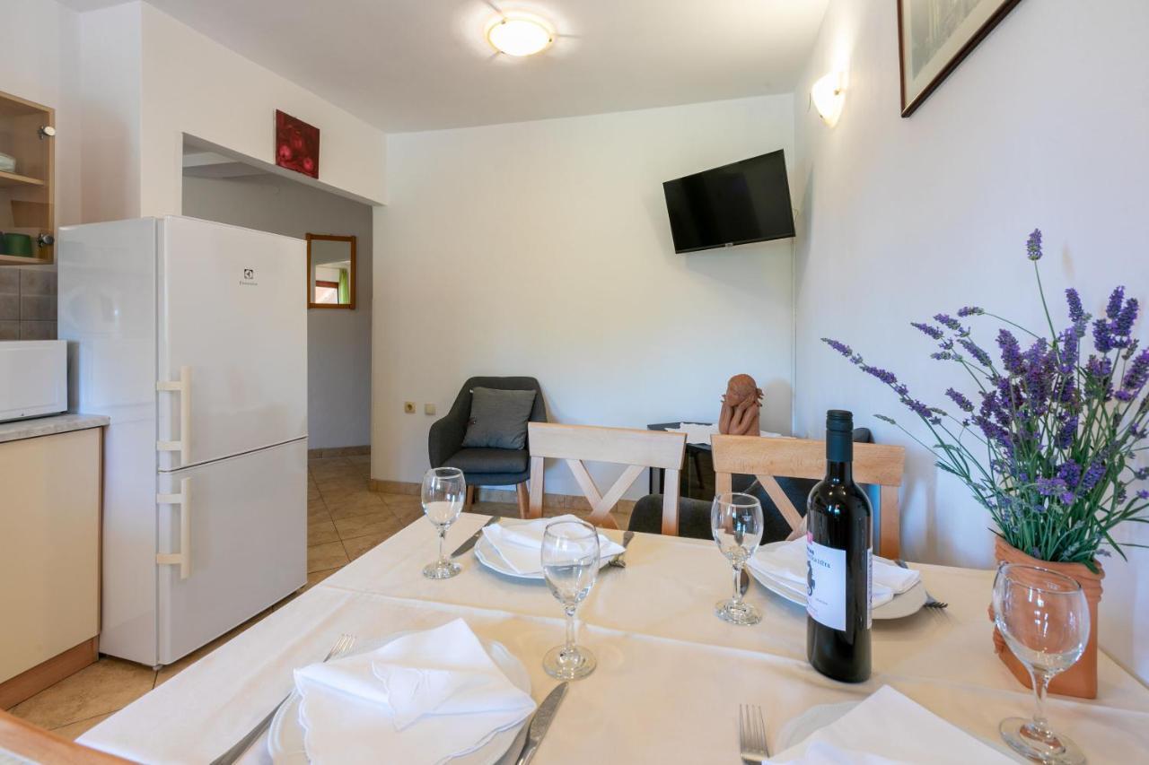 Apartments Armando Fažana Εξωτερικό φωτογραφία