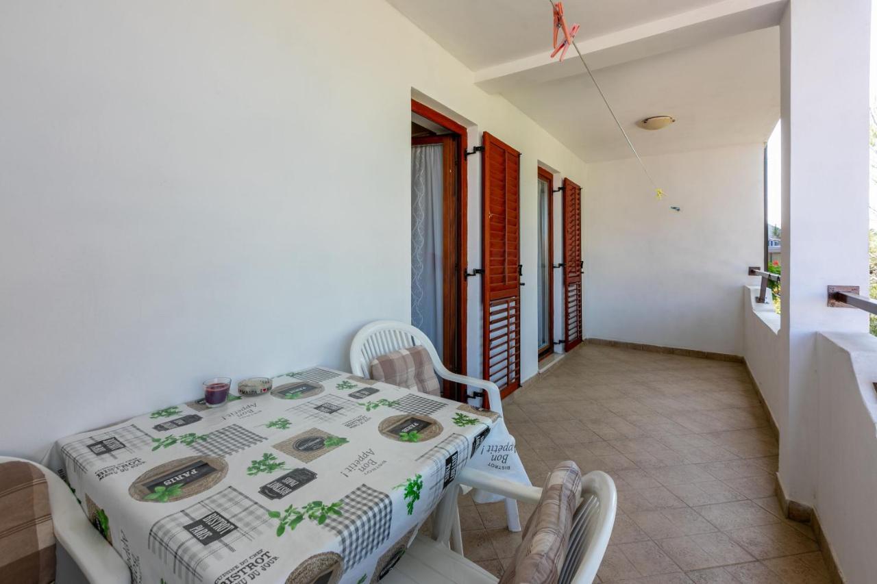 Apartments Armando Fažana Εξωτερικό φωτογραφία