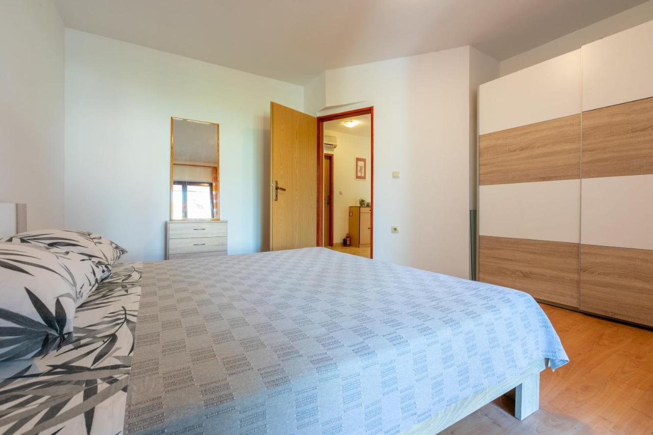 Apartments Armando Fažana Εξωτερικό φωτογραφία